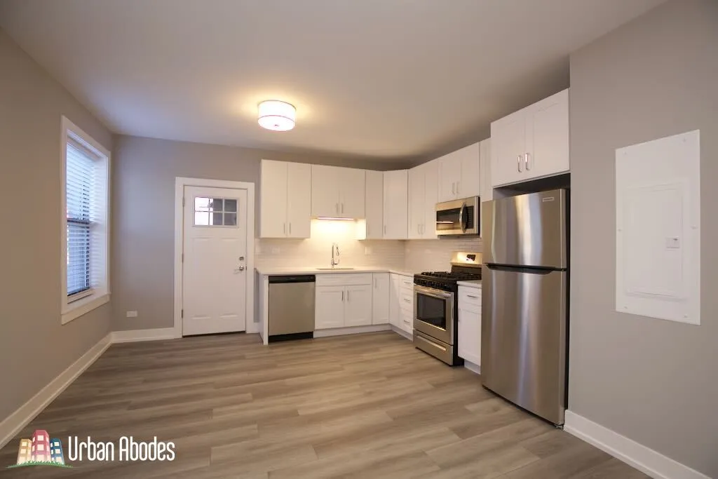 3939 N JANSSEN AVE 60613-unit#S4-Chicago-IL