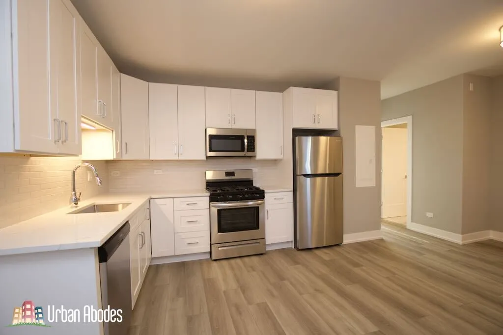 3939 N JANSSEN AVE 60613-unit#S4-Chicago-IL