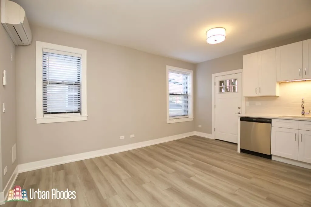 3939 N JANSSEN AVE 60613-unit#S4-Chicago-IL