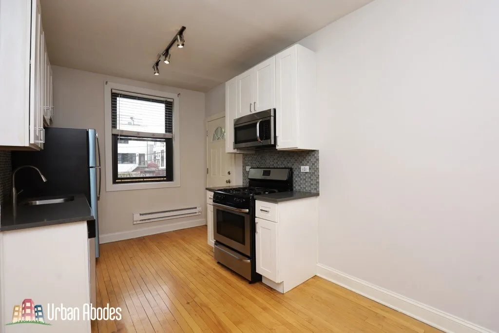 2319 N ROCKWELL AVE 60647-unit#B2-Chicago-IL