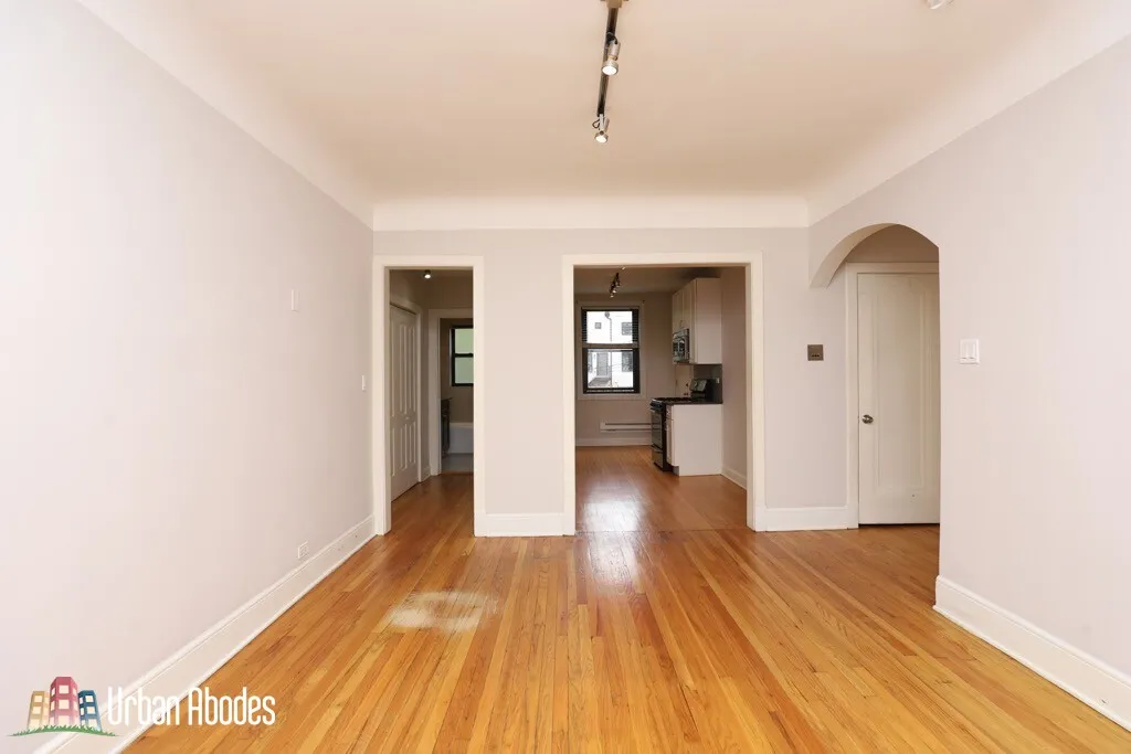 2319 N ROCKWELL AVE 60647-unit#B2-Chicago-IL