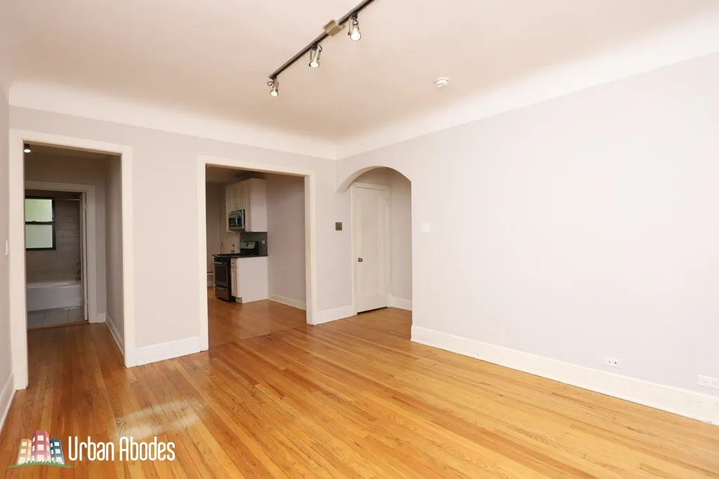 2319 N ROCKWELL AVE 60647-unit#B2-Chicago-IL