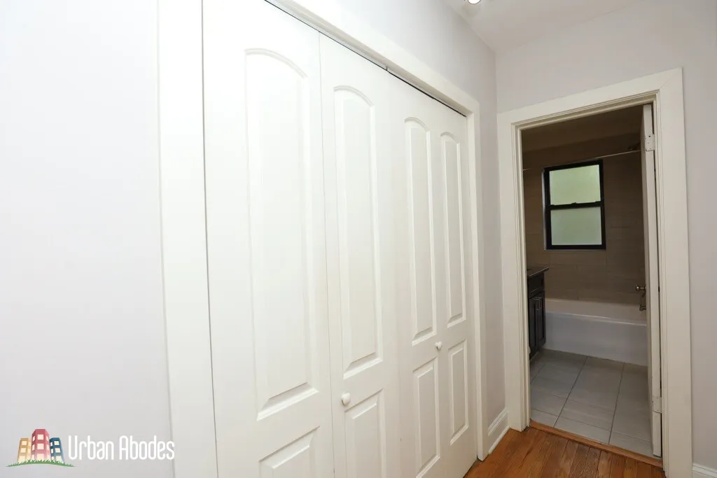 2319 N ROCKWELL AVE 60647-unit#B2-Chicago-IL