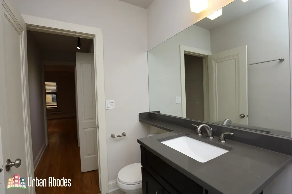 2319 N ROCKWELL AVE 60647-unit#B2-Chicago-IL