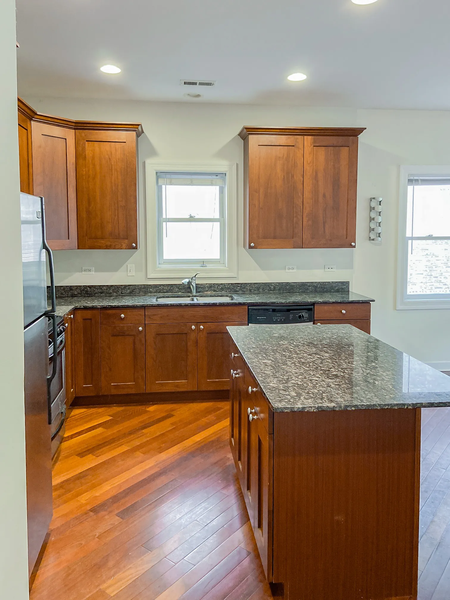 3114 N RACINE AVE 60657-unit#1N-Chicago-IL