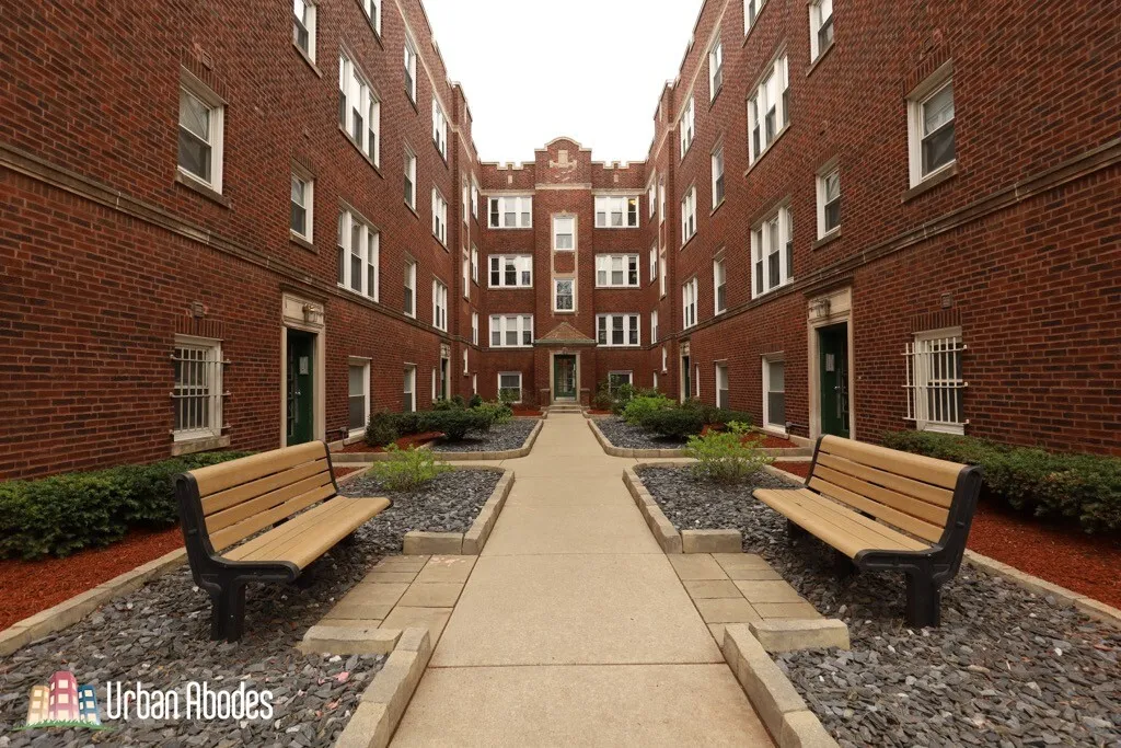 3246 N CLIFTON AVE 60657-unit#E2-Chicago-IL