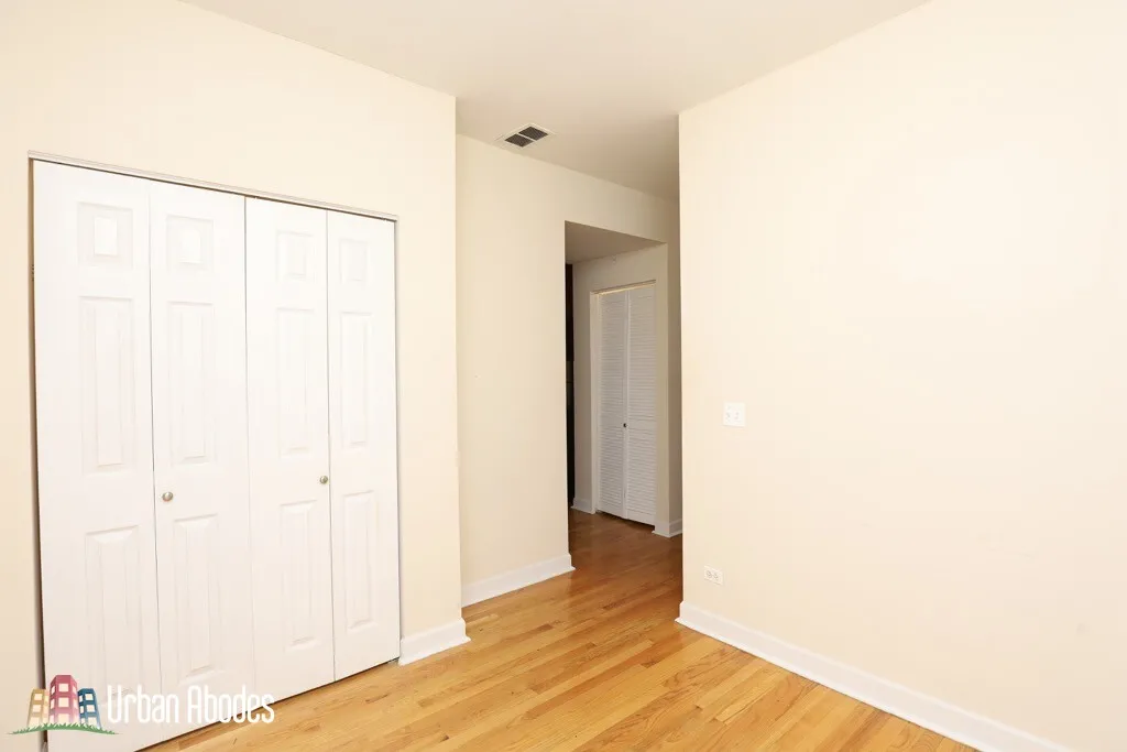 3246 N CLIFTON AVE 60657-unit#E2-Chicago-IL