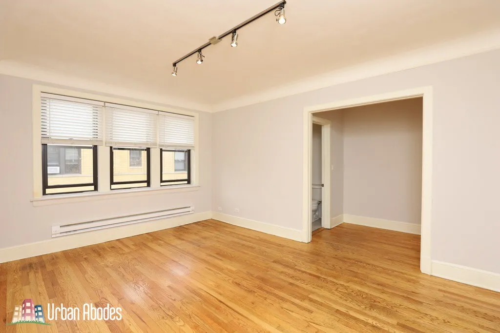 23175 N ROCKWELL AVE 60647-unit#B4-Chicago-IL