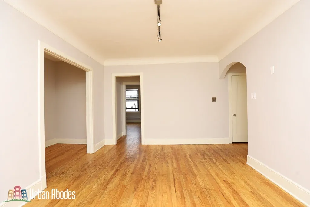 23175 N ROCKWELL AVE 60647-unit#B4-Chicago-IL