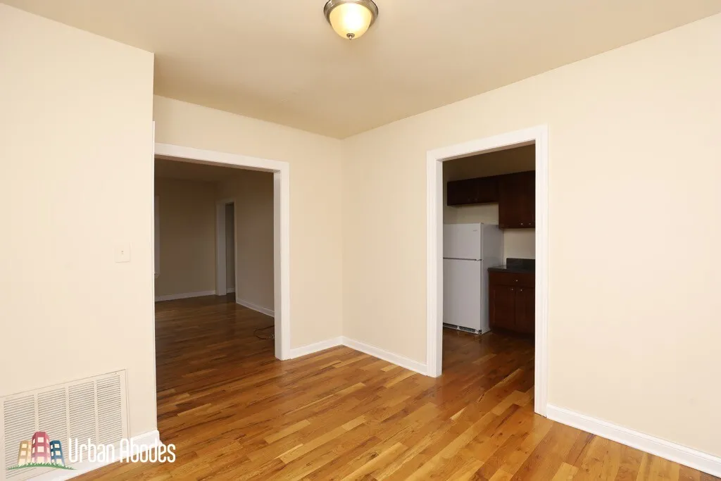 1137  OAK AVE 60202-unit#W4-Evanston-IL