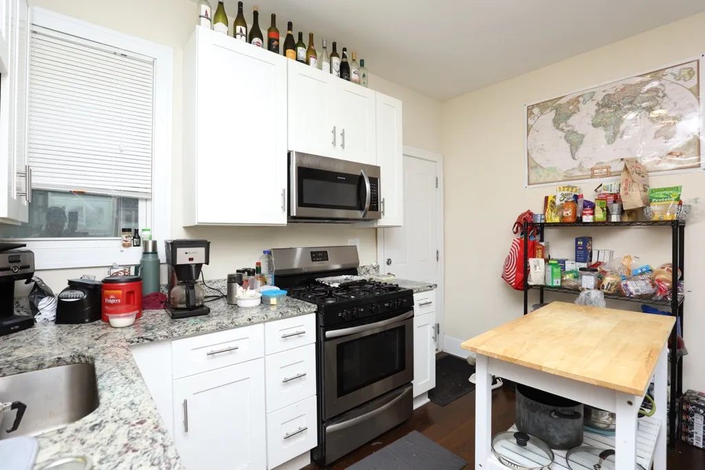 2619 N SOUTHPORT AVE 60614-unit#CH-Chicago-IL