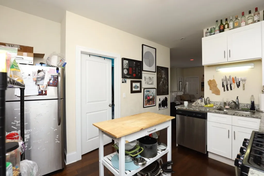 2619 N SOUTHPORT AVE 60614-unit#CH-Chicago-IL
