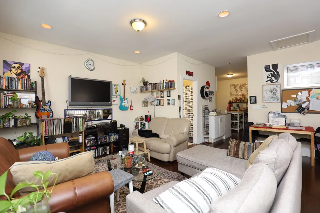 2619 N SOUTHPORT AVE 60614-unit#CH-Chicago-IL