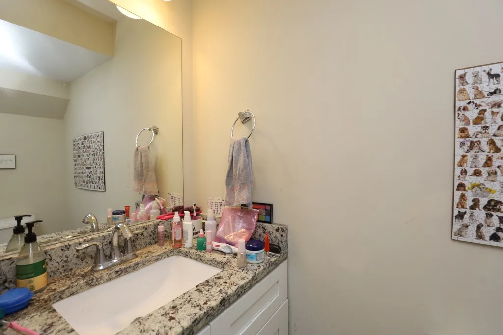 2619 N SOUTHPORT AVE 60614-unit#CH-Chicago-IL