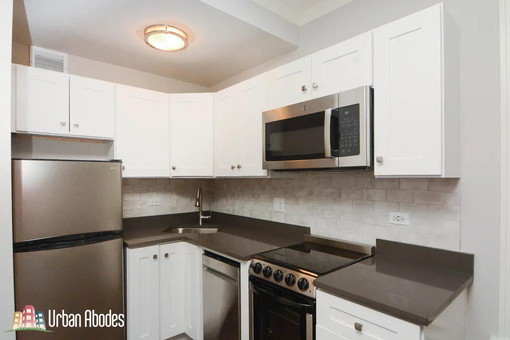 640 W WRIGHTWOOD AVE 60614-unit#405-Chicago-IL