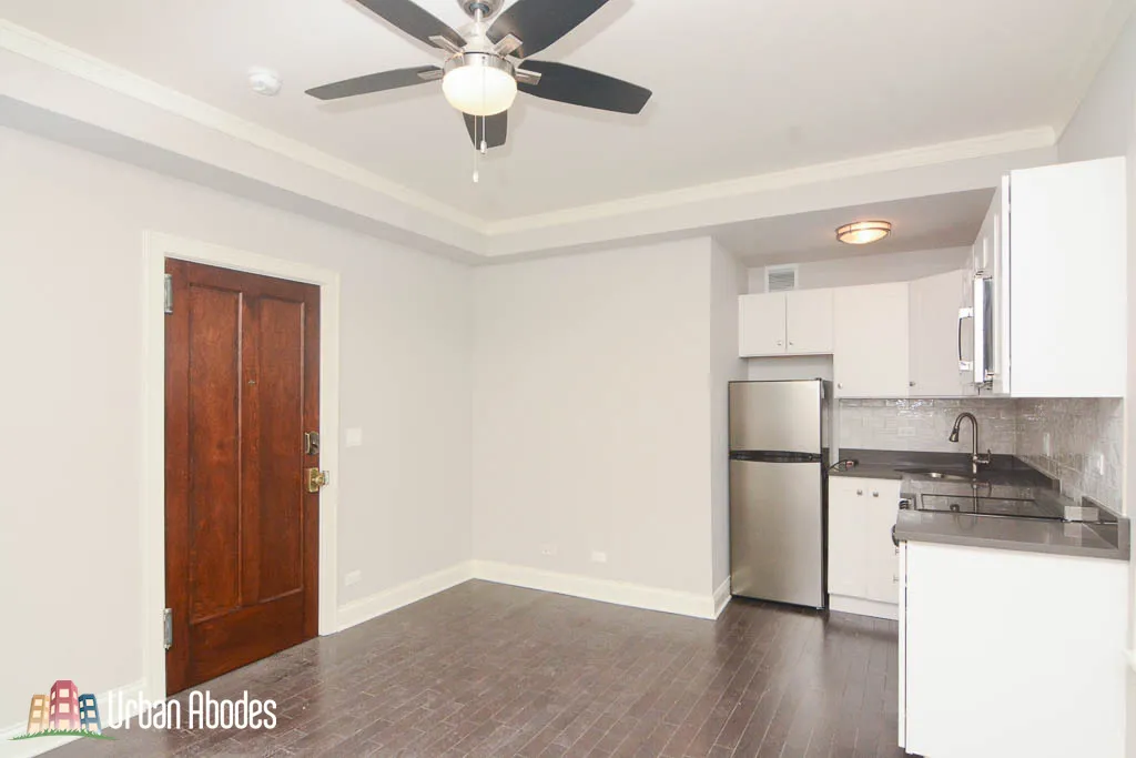 640 W WRIGHTWOOD AVE 60614-unit#405-Chicago-IL