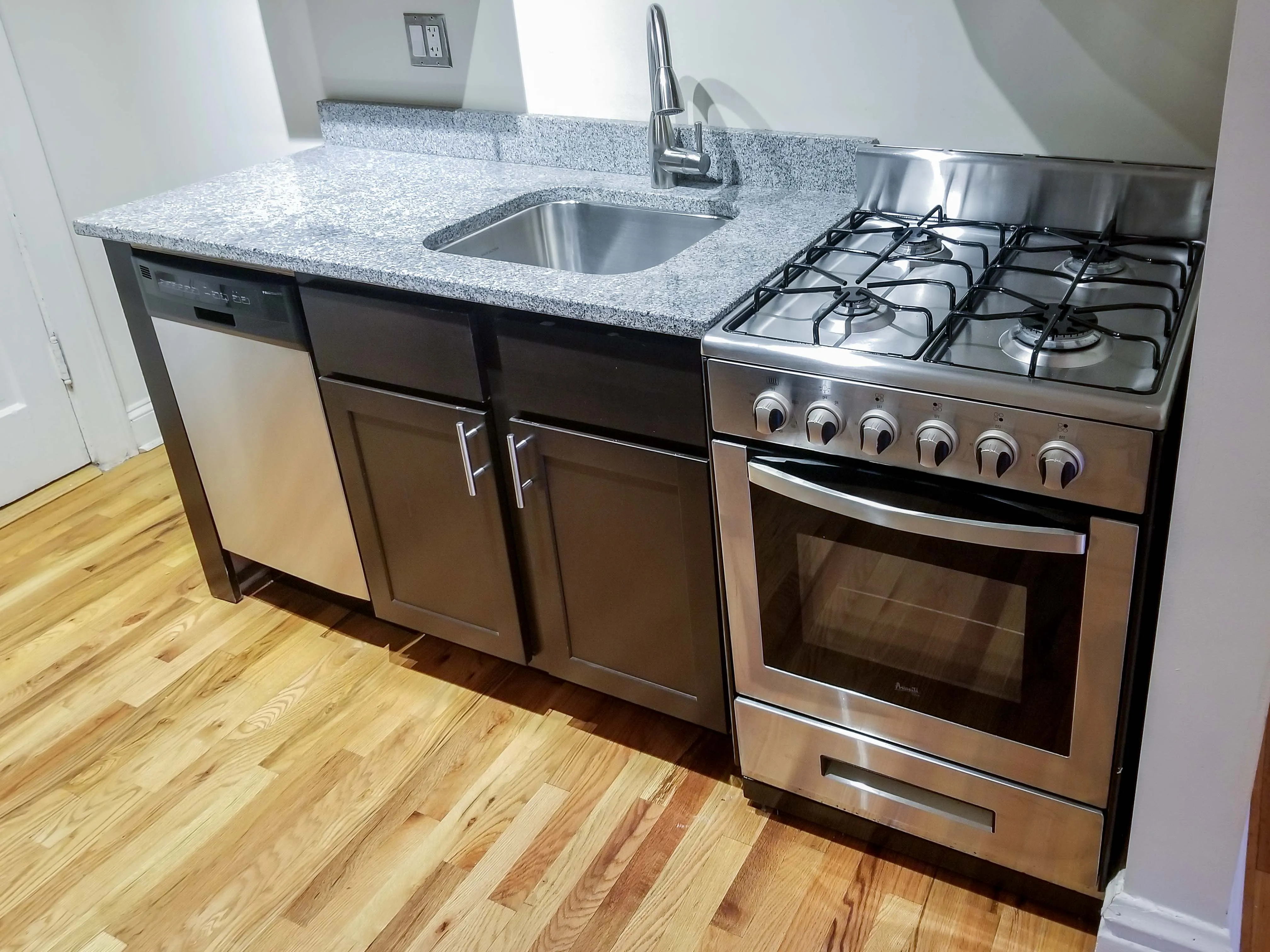 4723 N LEAVITT ST 60625-unit#3-Chicago-IL