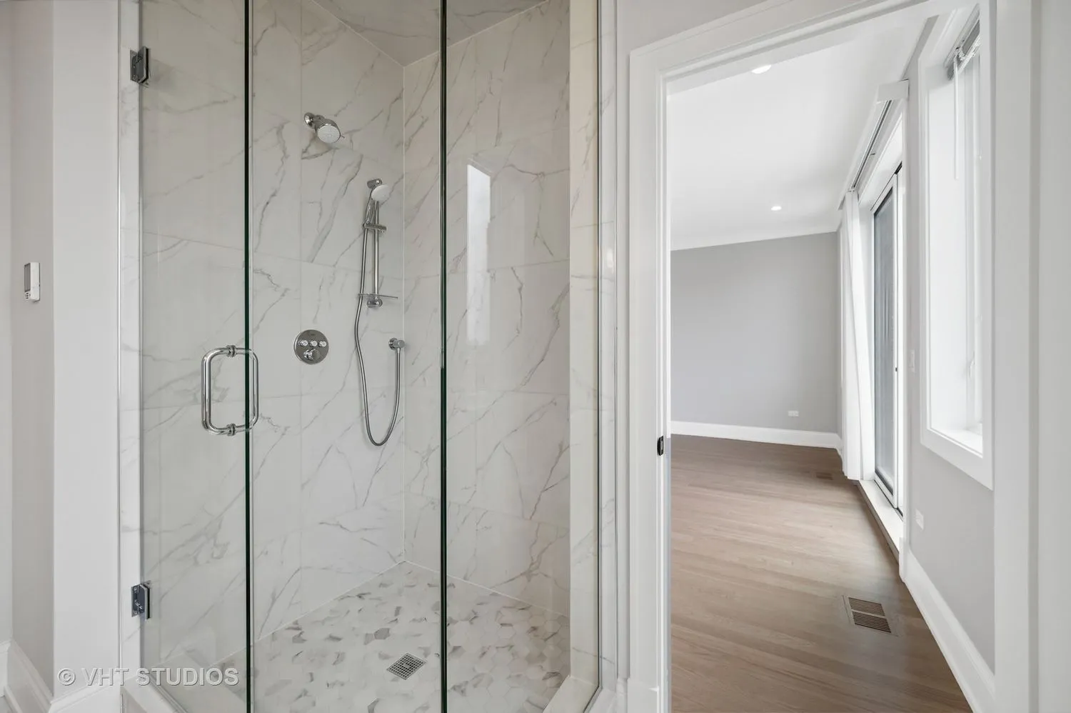 4819 N ASHLAND AVE 60640-unit#1E-Chicago-IL