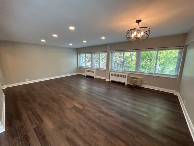 2020 W FARWELL AVE 60645-unit#308-Chicago-IL