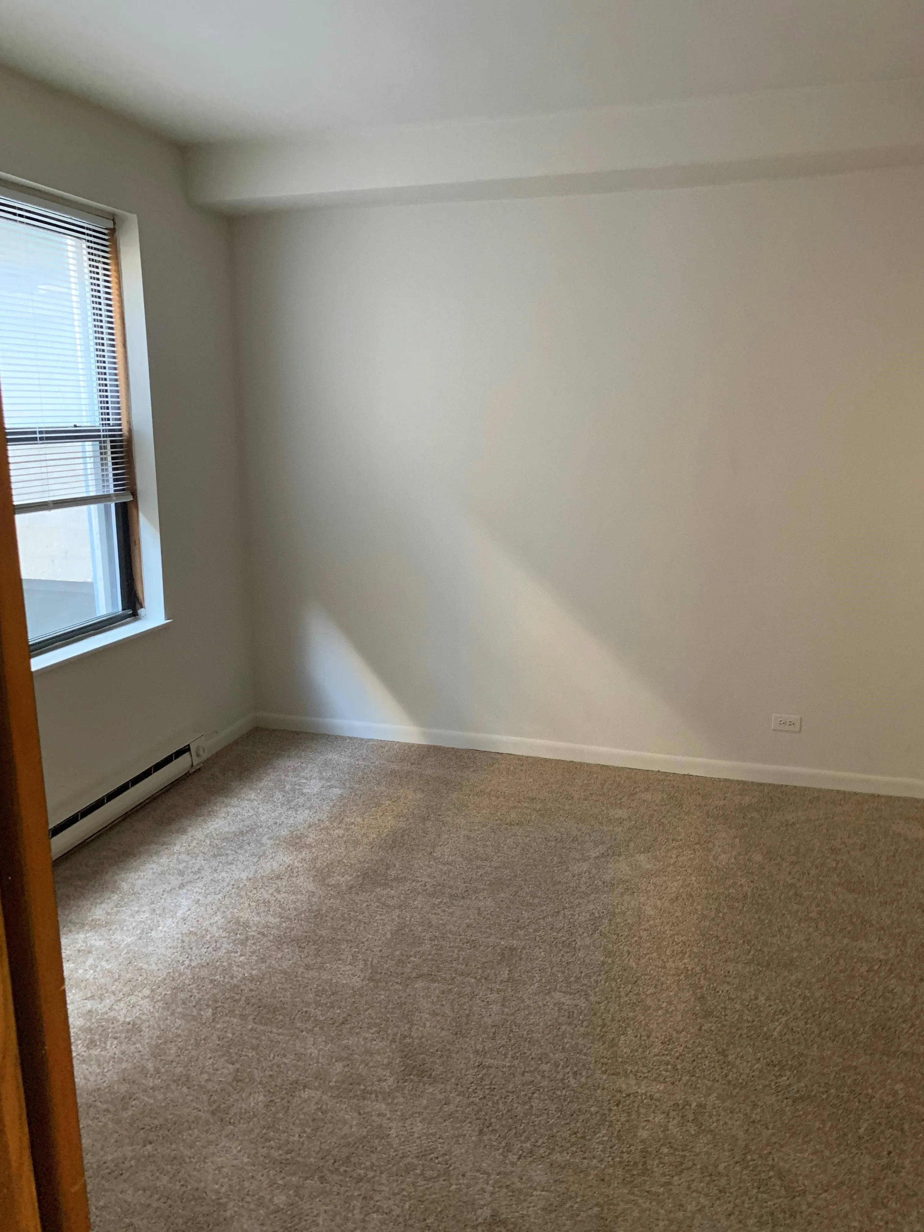 5726 N WINTHROP AVE 60660-unit#403-Chicago-IL