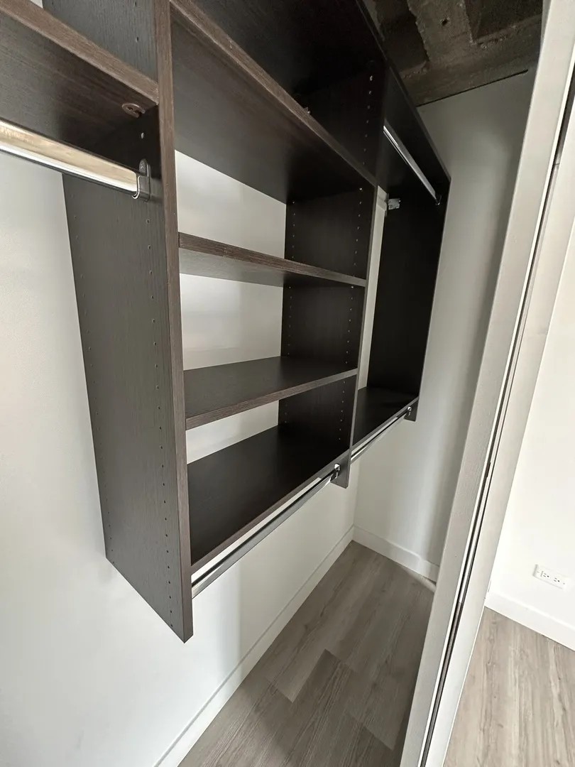 5700 N ASHLAND AVE 60660-unit#812-Chicago-IL