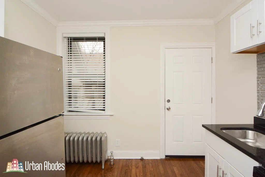 2537 N SEMINARY AVE 60614-unit#3-Chicago-IL