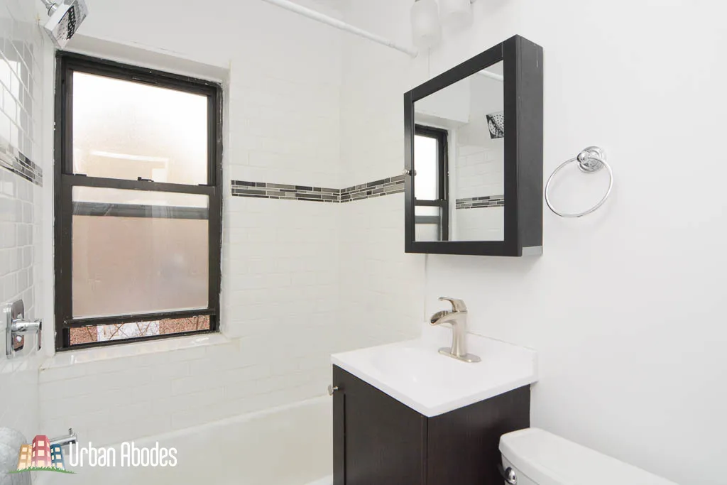 2537 N SEMINARY AVE 60614-unit#3-Chicago-IL