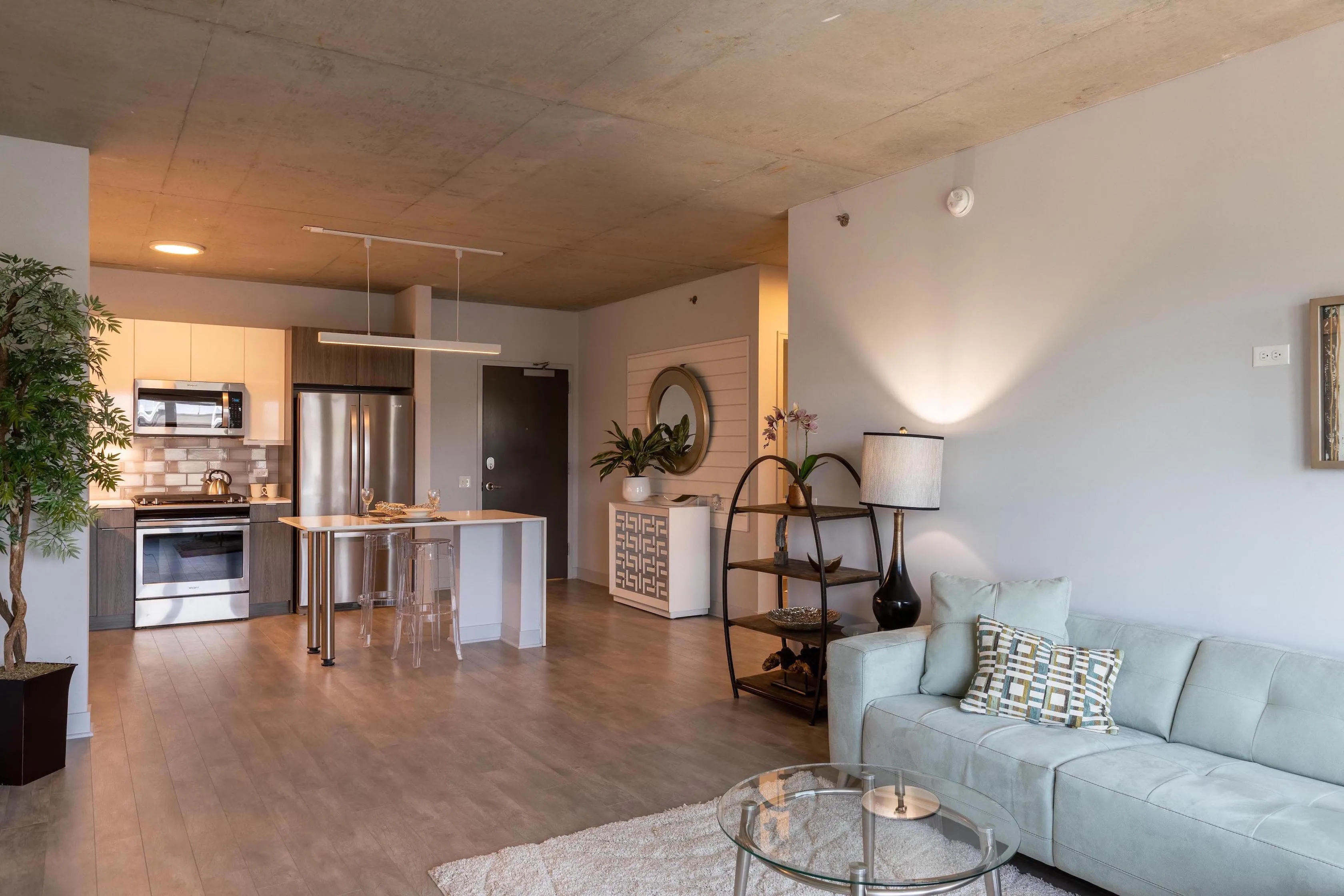 1025 W ADDISON ST 60613-unit#501-Chicago-IL