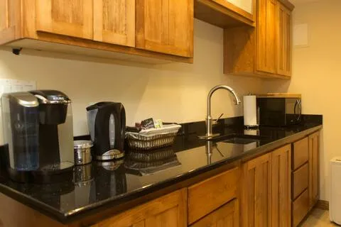 6633 N NEWGARD AVE 60626-unit#1-Chicago-IL