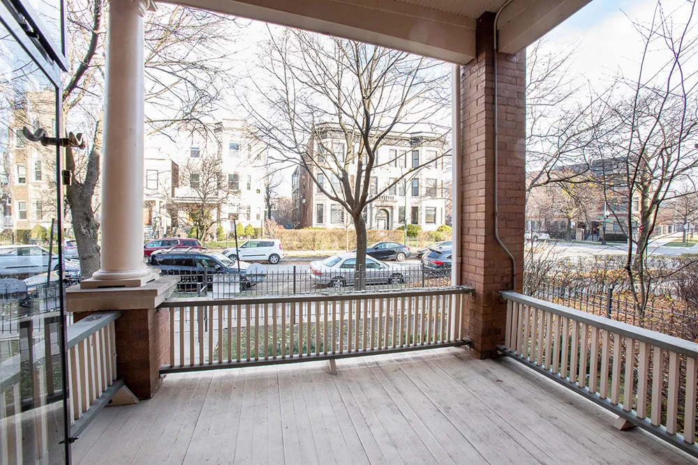 1409 W BELLE PLAINE AVE 60613-unit#1W-Chicago-IL