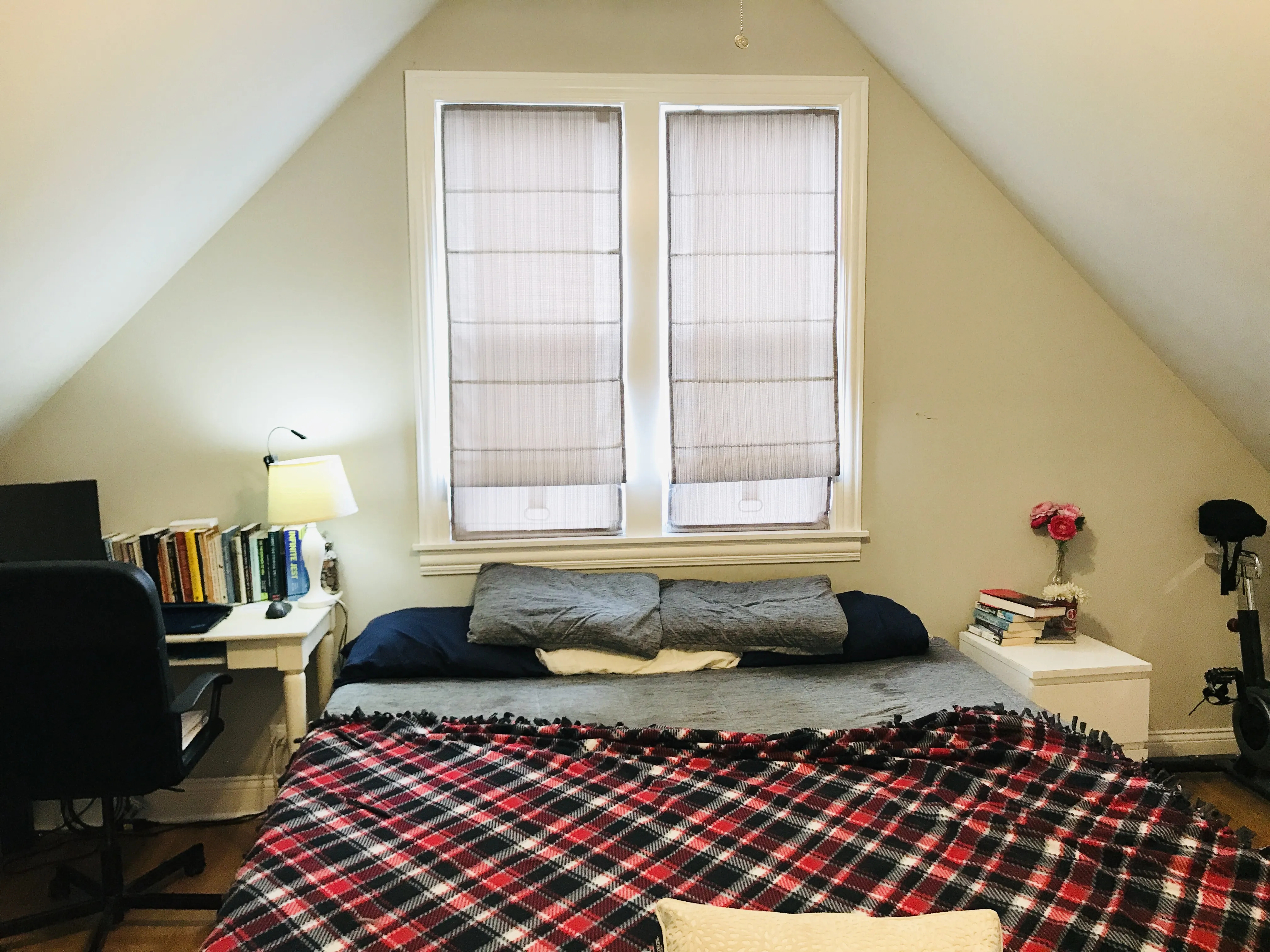 3611 W WOLFRAM ST 60618-unit#2R-Chicago-IL