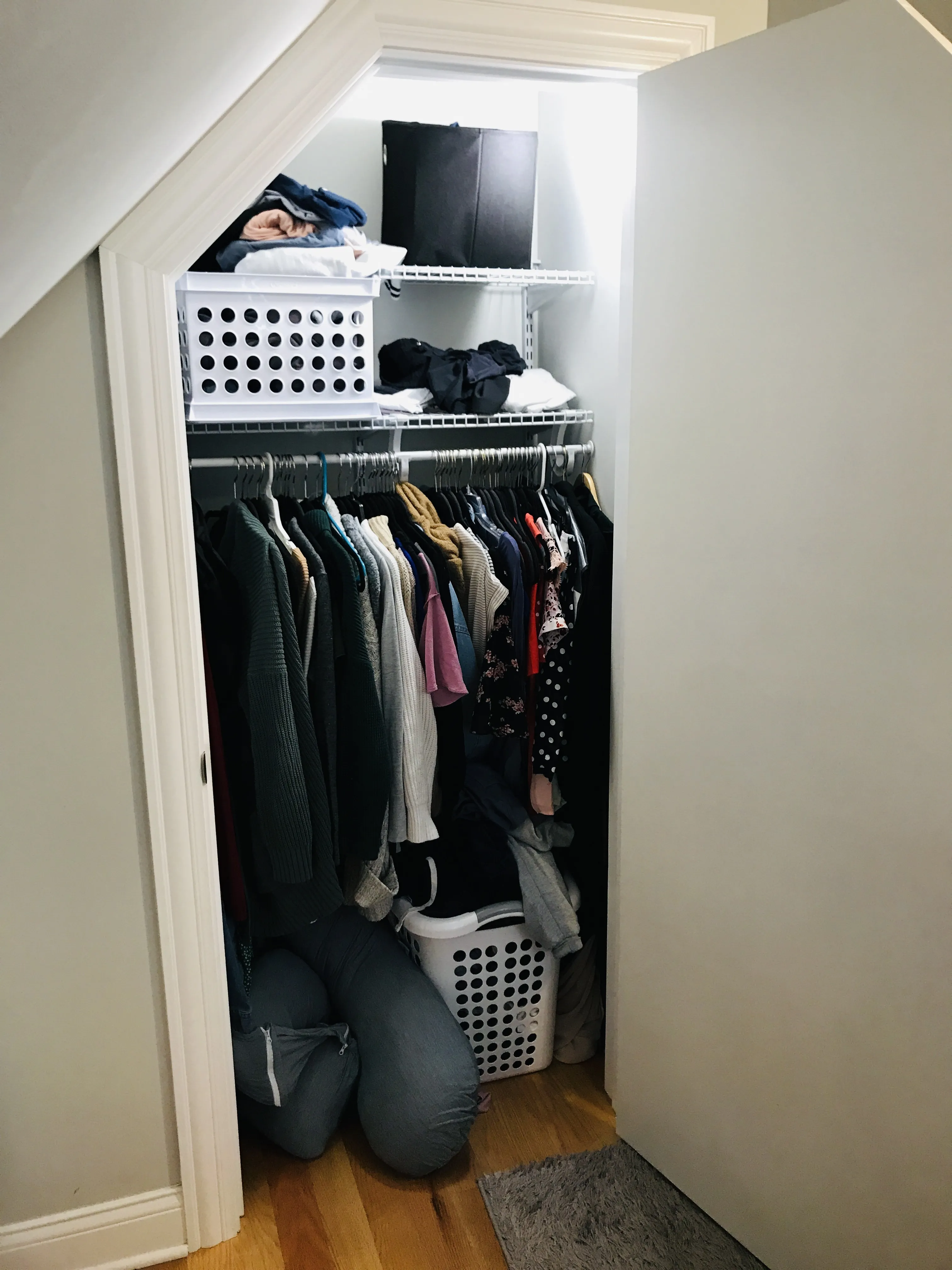 3611 W WOLFRAM ST 60618-unit#2R-Chicago-IL