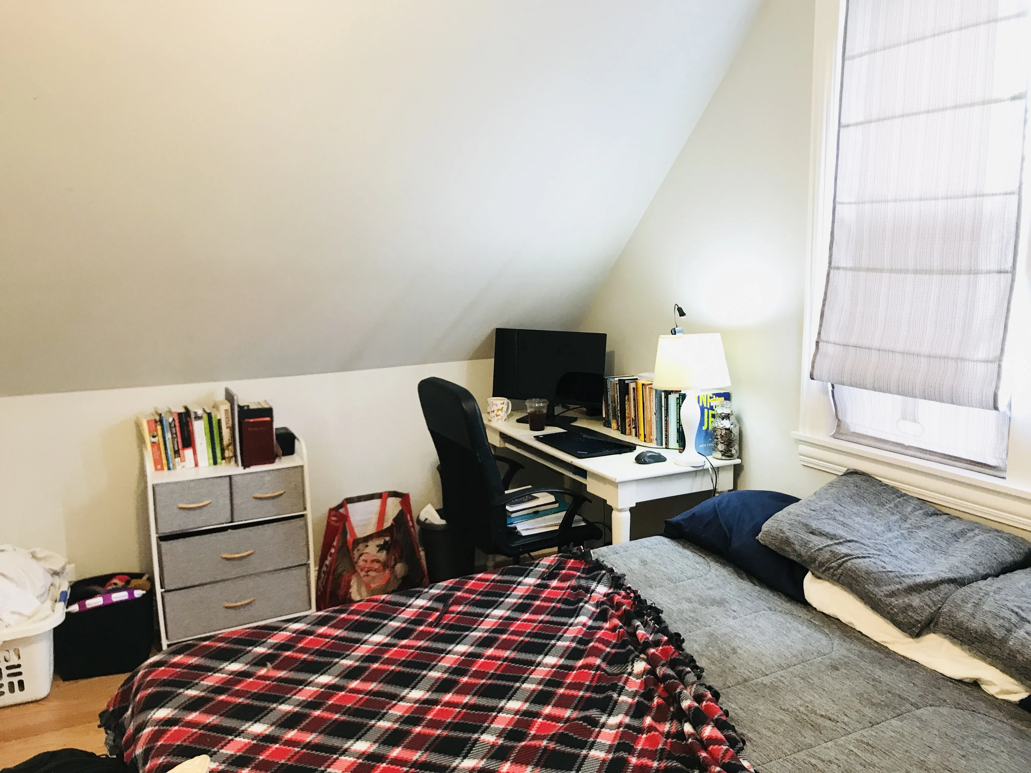 3611 W WOLFRAM ST 60618-unit#2R-Chicago-IL