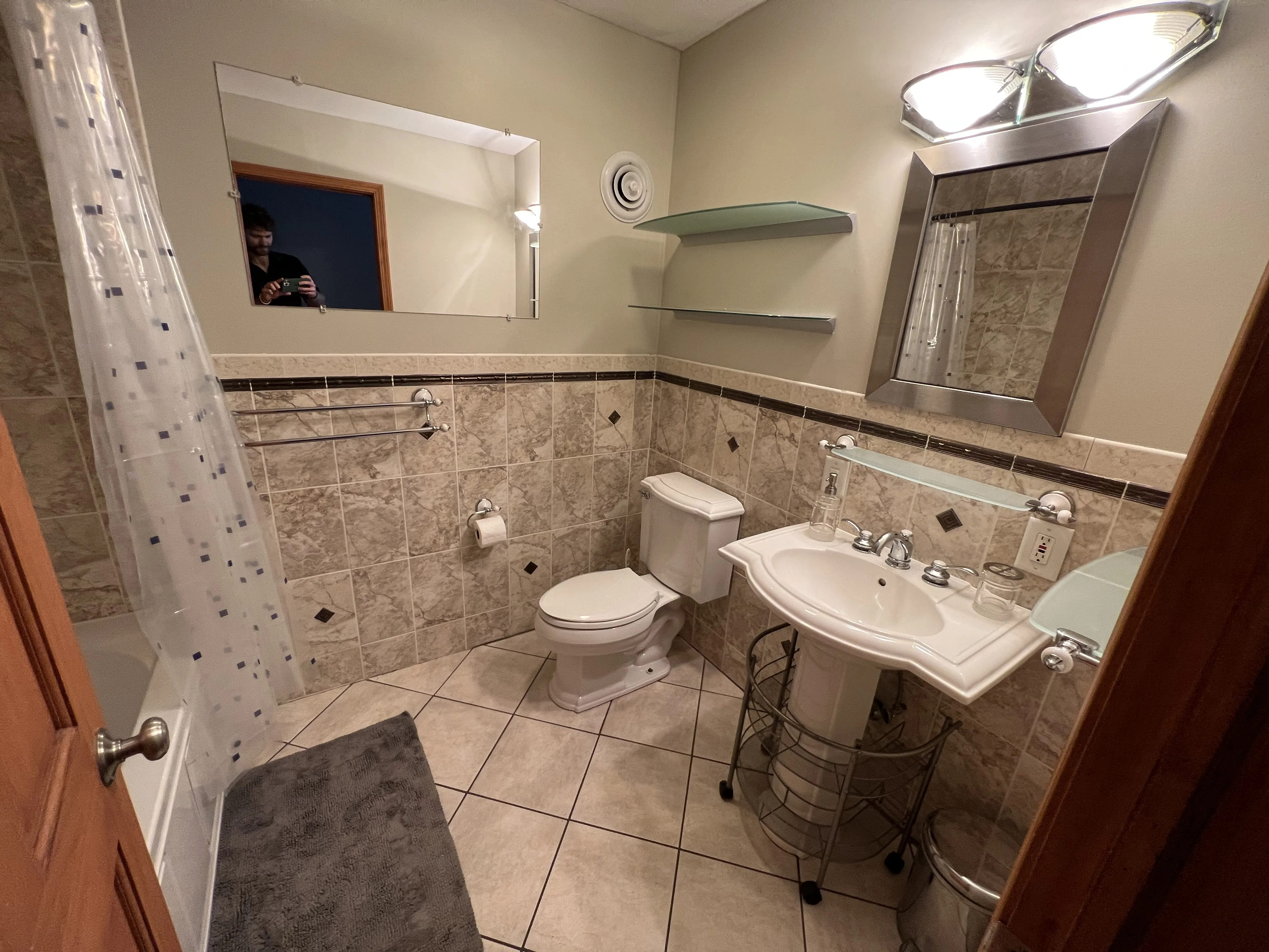 1760 W WRIGHTWOOD AVE 60614-unit#115-Chicago-IL