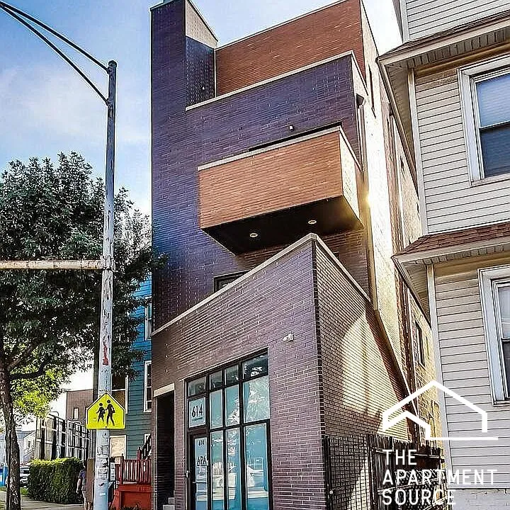 614 W OGDEN AVE 60647-unit#2-Chicago-IL
