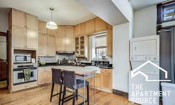 2324 W ARMITAGE AVE 60647-unit#1-Chicago-IL