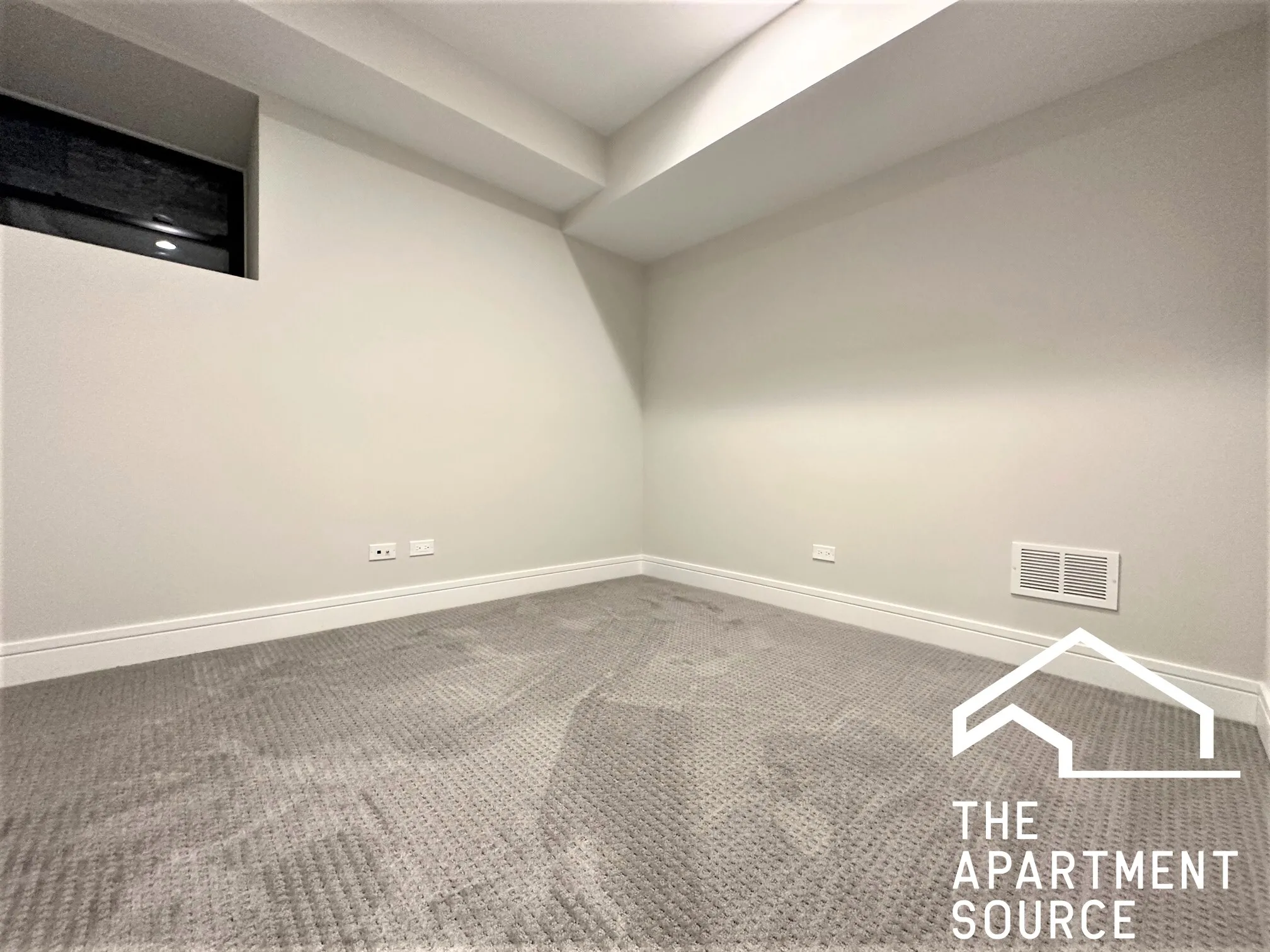2244 N KENMORE AVE 60614-unit#1S-Chicago-IL