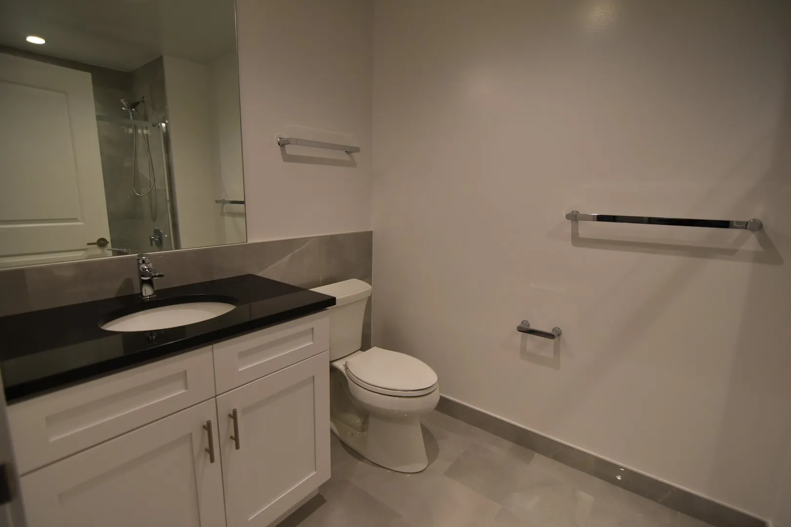 3833 N BROADWAY 60613-unit#A421-Chicago-IL