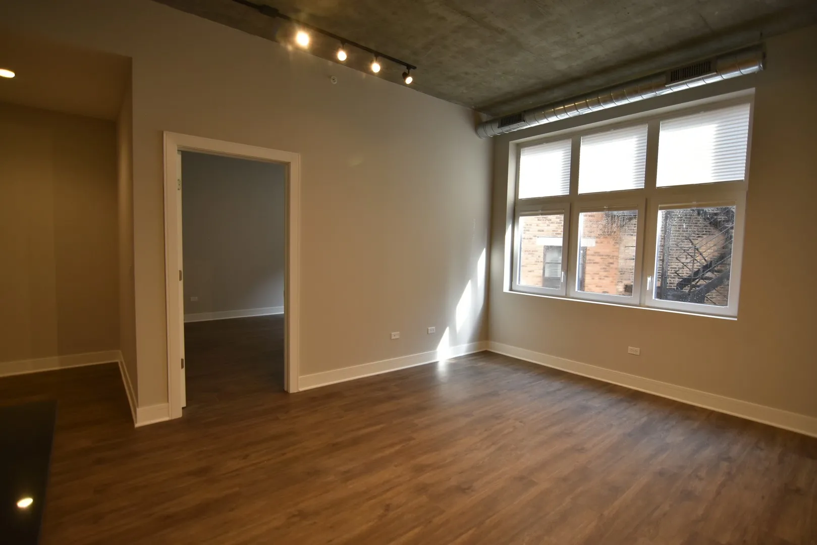 3833 N BROADWAY 60613-unit#A421-Chicago-IL