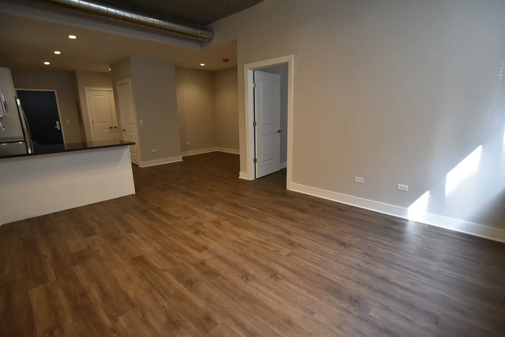 3833 N BROADWAY 60613-unit#A421-Chicago-IL