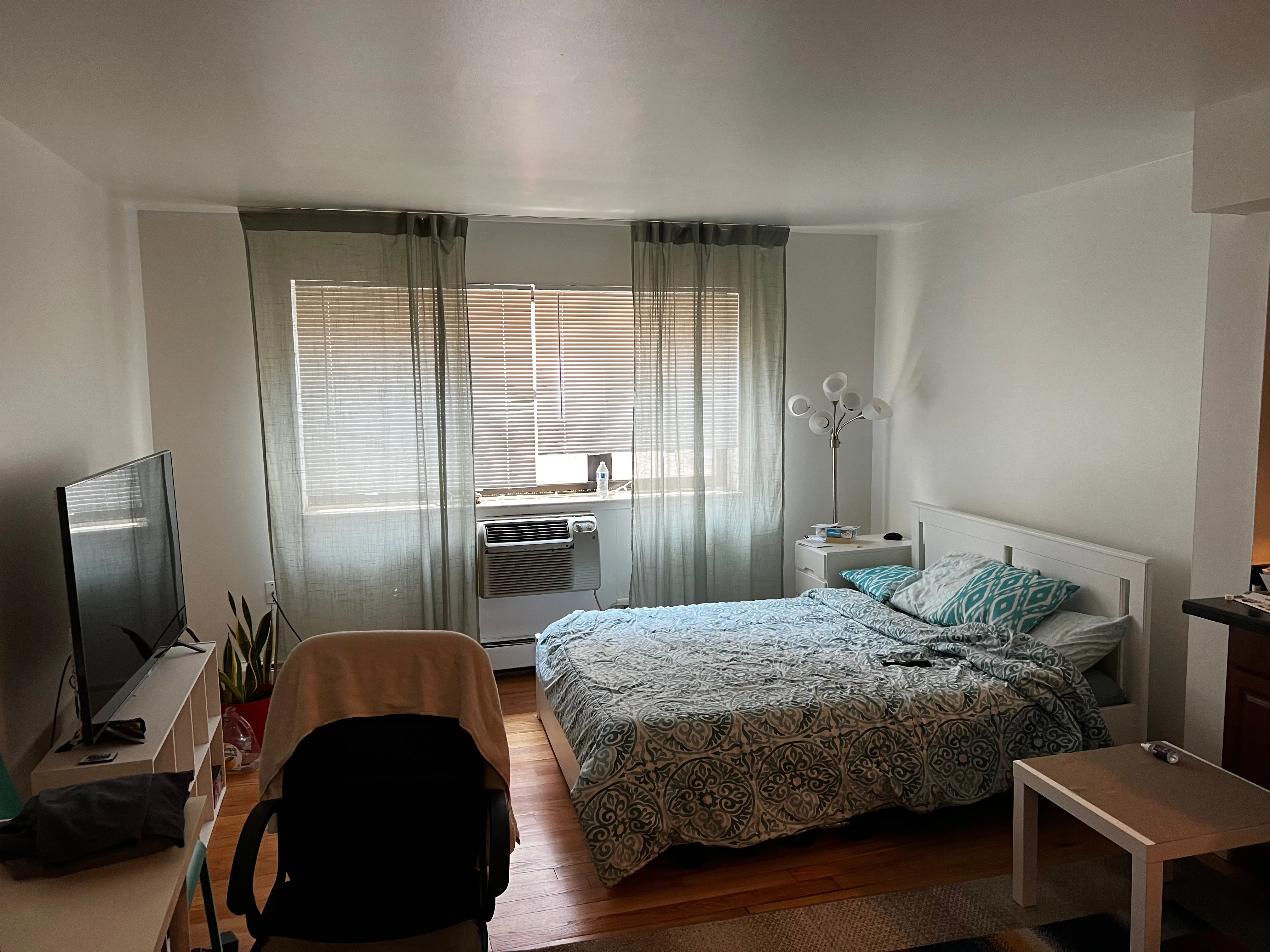5750 N SHERIDAN RD 60660-unit#413-Lincolnwood-IL