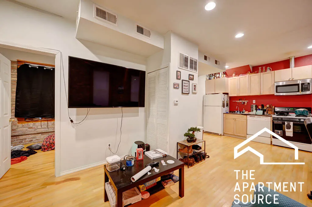 1228 N CLEAVER ST 60642-unit#1M-Chicago-IL