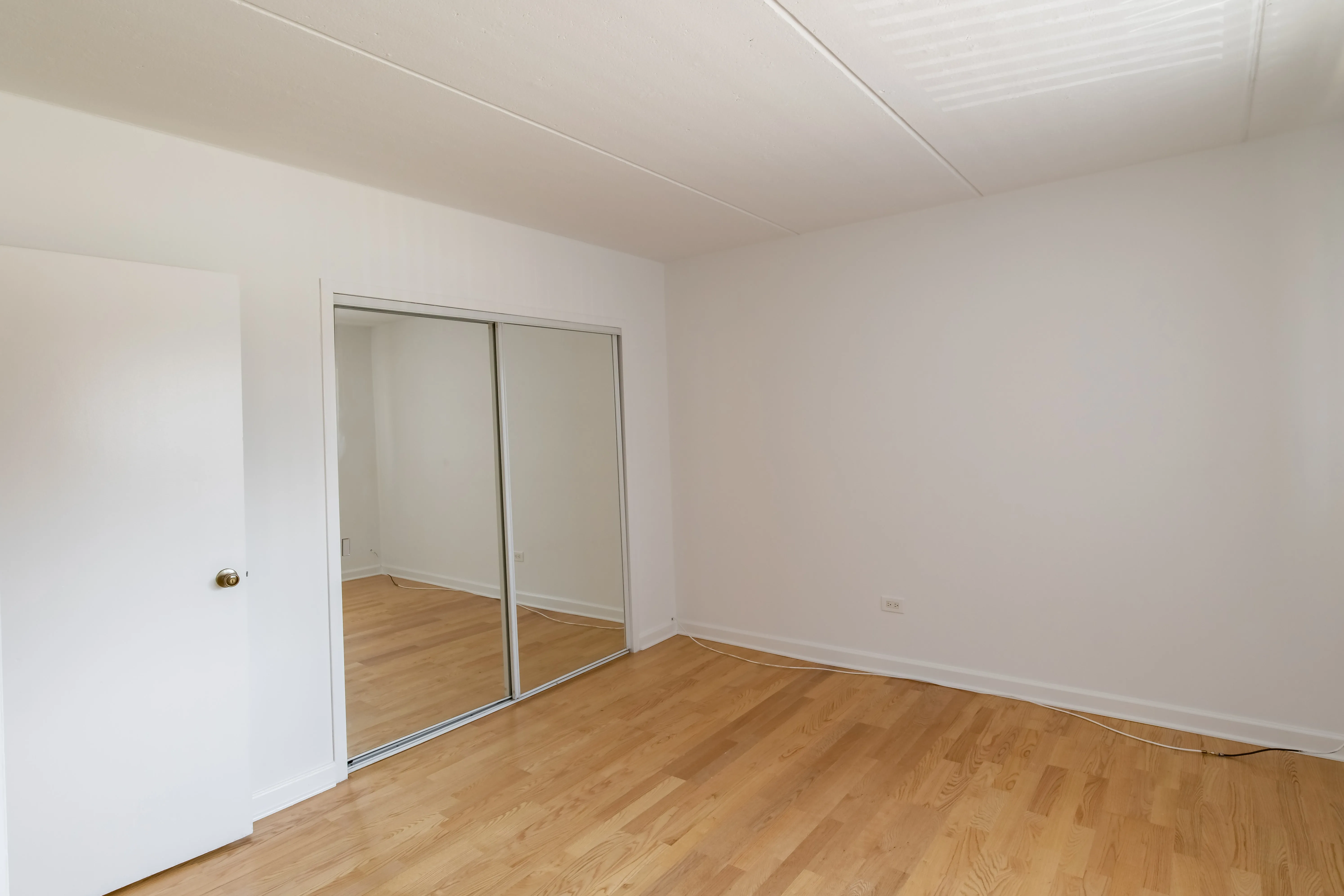 140 E LAKE ST 60126-unit#13B-Elmhurst-IL