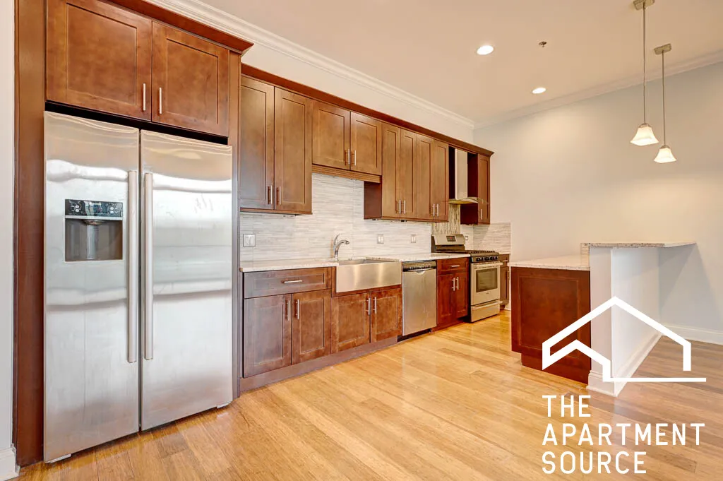 1609 W WARREN BLVD 60612-unit#306-Chicago-IL
