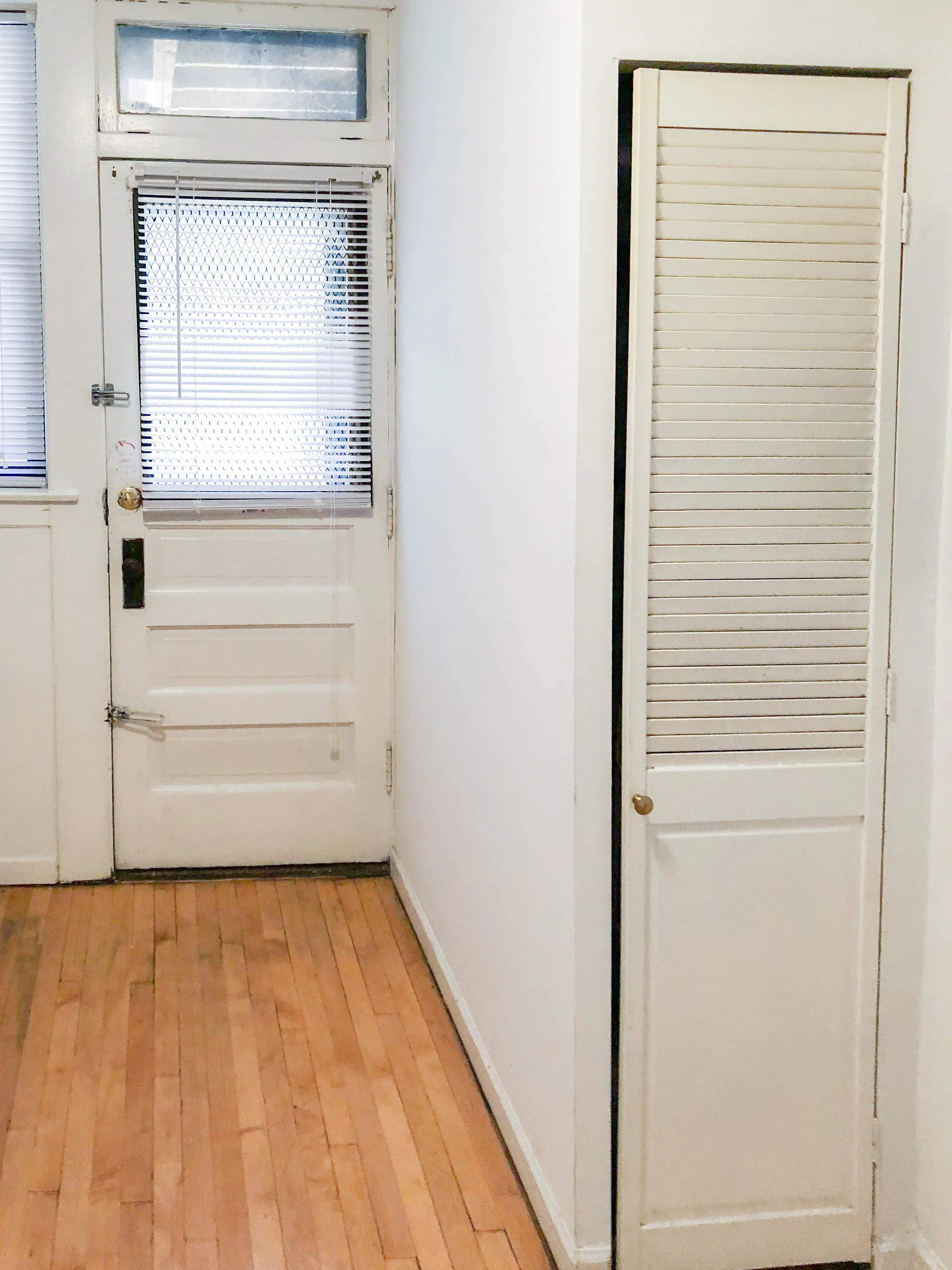 1943 W WINNEMAC AVE 60640-unit#2-Chicago-IL