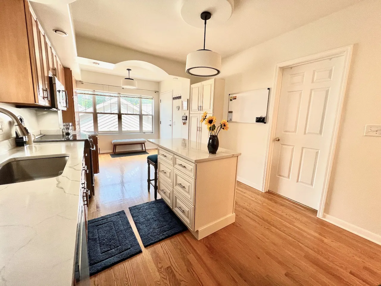 5042 W SUNNYSIDE AVE 60630-unit#1-Chicago-IL