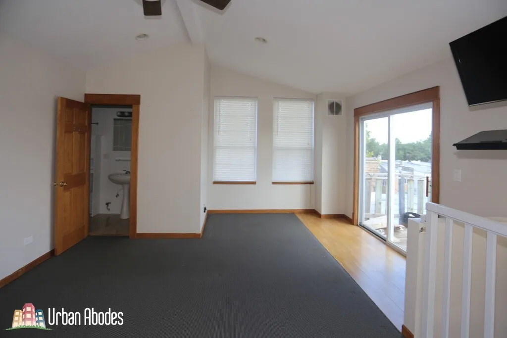 2649 N SACRAMENTO AVE 60647-unit#4-Chicago-IL