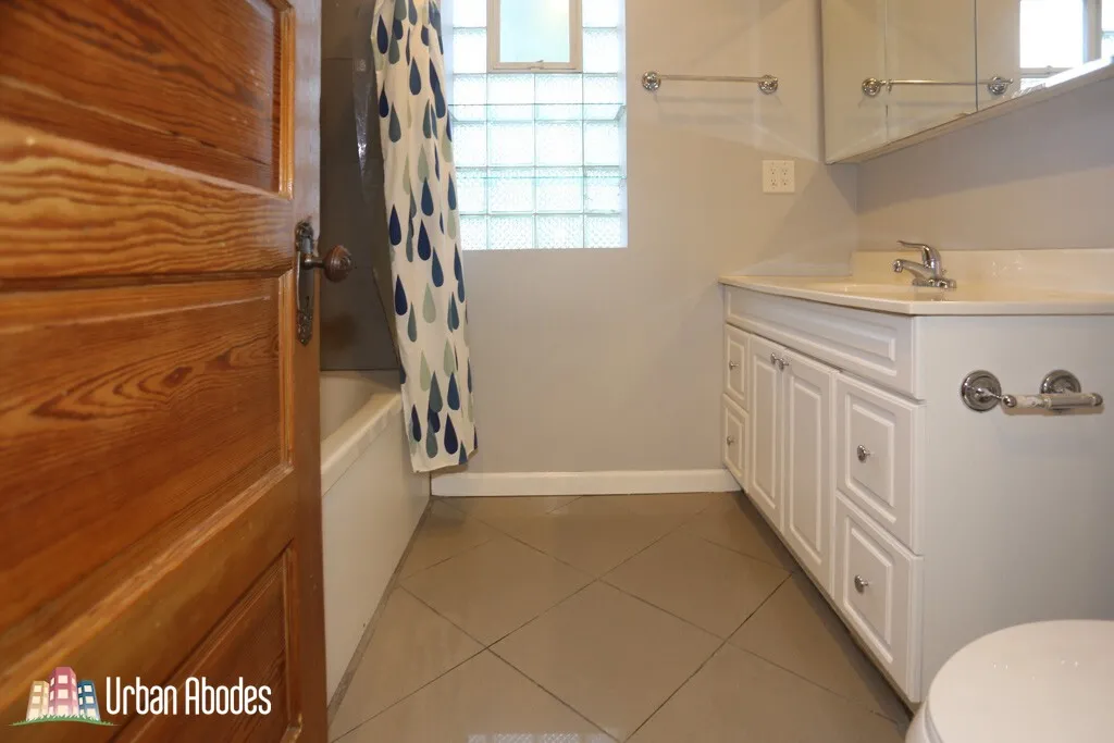 2649 N SACRAMENTO AVE 60647-unit#4-Chicago-IL