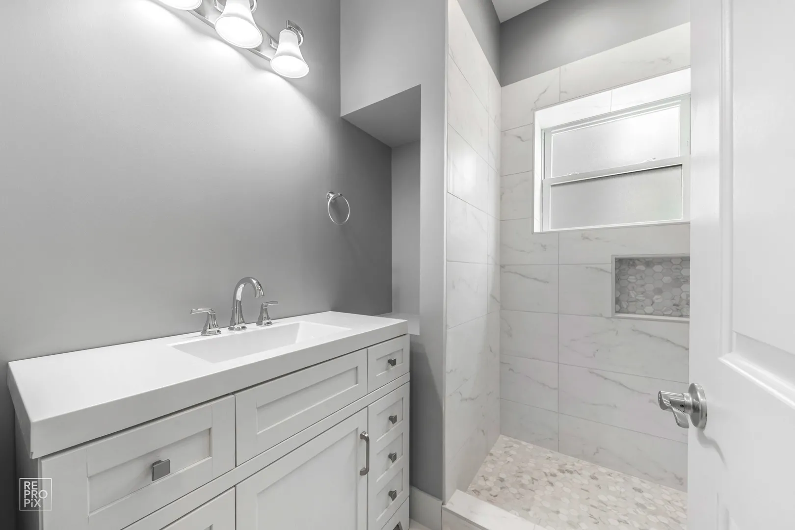 4641 N MONTICELLO AVE 60625-unit#2-Chicago-IL