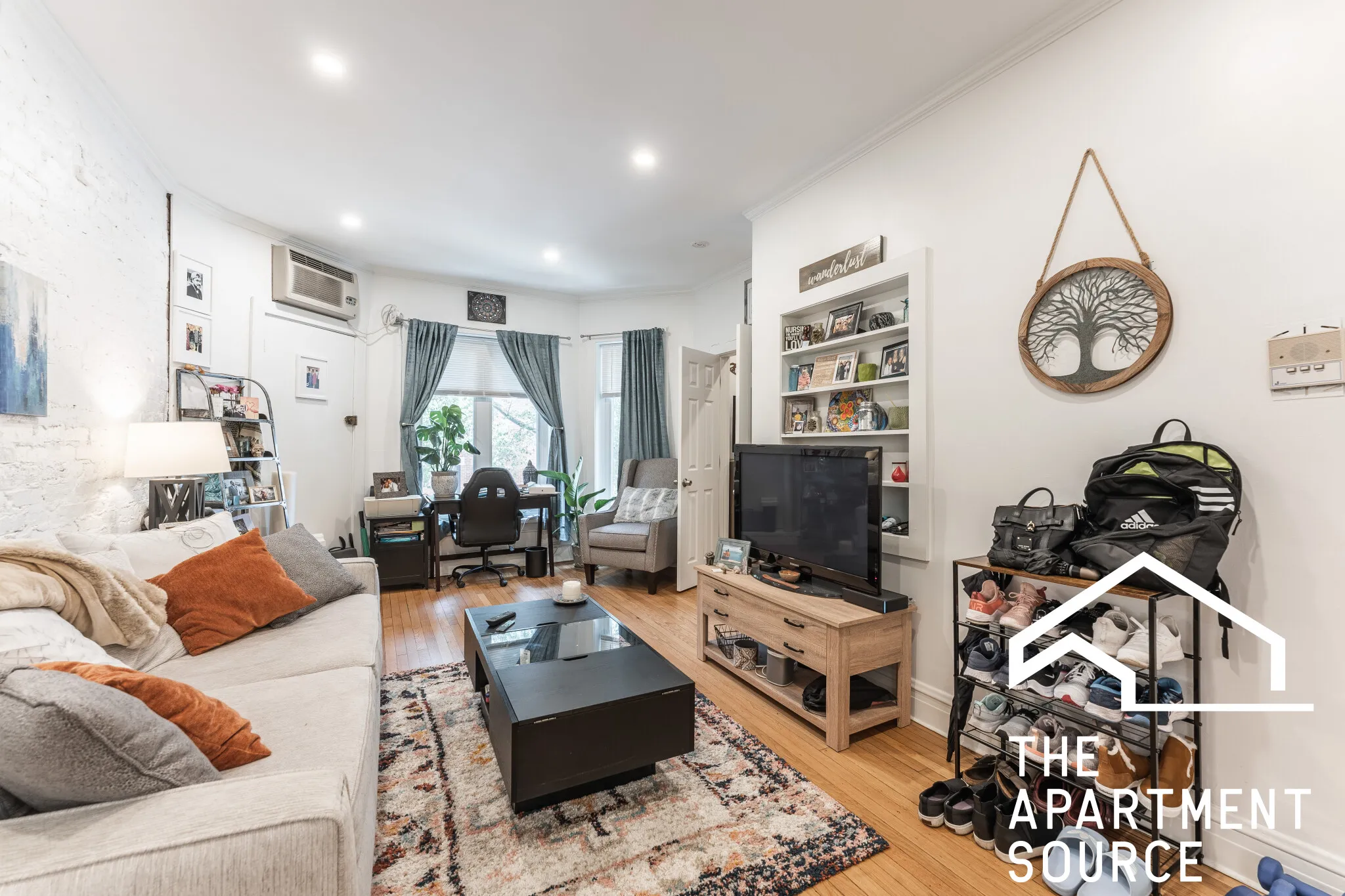 2252 N CLEVELAND AVE 60614-unit#2F-Chicago-IL
